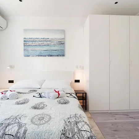 Apartment Ella Trogir