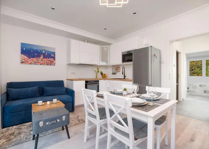 Ella Apartmán Trogir